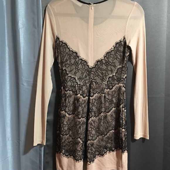 👄 NWOT Akira Lace, double stitch black dress - Picture 2 of 3